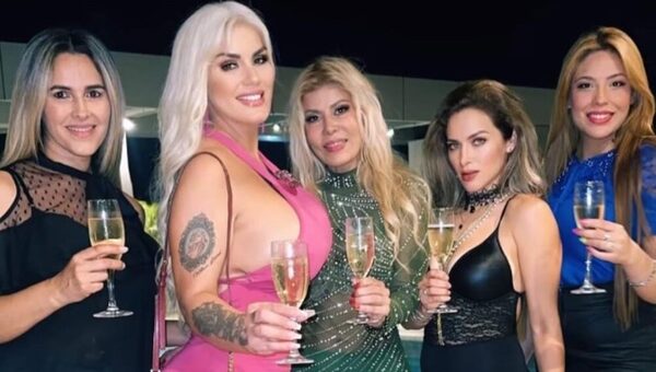 [VIDEO] ¡Exmodelo festejó su cumple con onda carnavalera!