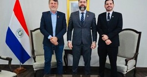 Lichi y Olmedo sellan la paz para frenar a los liberales de Riveros en Cordillera