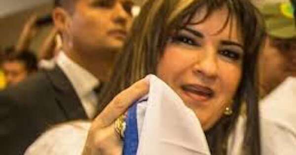 La Nación / Juez reiteró vigencia de orden de captura internacional contra Dalia López, prófuga desde 2020