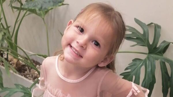 Palomita necesita viajar a Brasil ante riesgo de perder el intestino en Paraguay