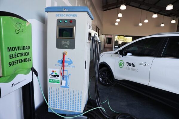 Promueven campaña para compra de vehículos eléctricos - Unicanal