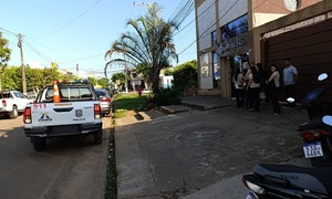 Roban escribanía a dos cuadras de la Dirección Departamental de la Policía Nacional en Coronel Oviedo - OviedoPress