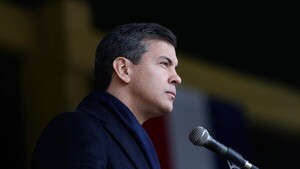 Nakayama advierte que Peña gobierna guiado por un manual autoritario