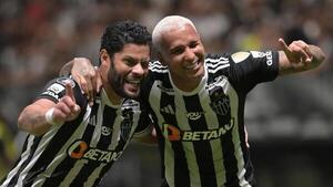 Atlético Mineiro de Junior Alonso saca buena ventaja en la ida