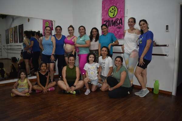 Octubre Rosa: realizarán zumba benéfica y de concientización en Ayolas - Nacionales - ABC Color