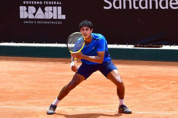 Tenis: Dani Vallejo escala en Curitiba - Polideportivo - ABC Color