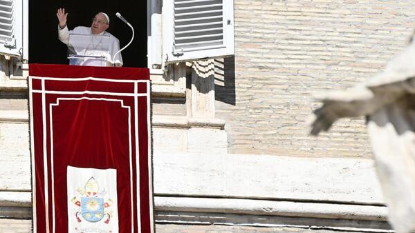 El papa Francisco asegura que "Palestina está sufriendo ataques inhumanos"