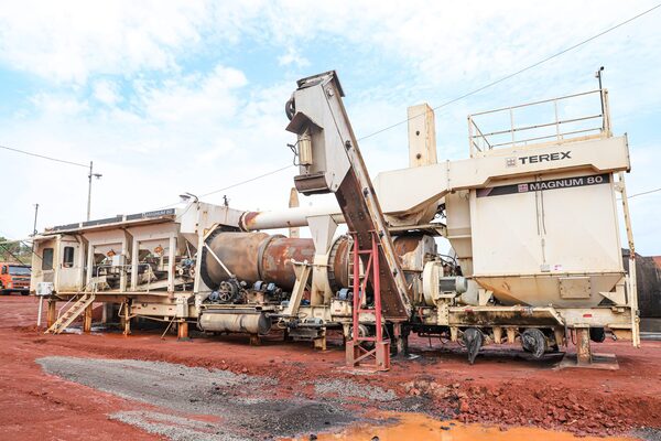 Planta asfáltica del MOPC mejorará la infraestructura vial del Alto Paraná - La Clave