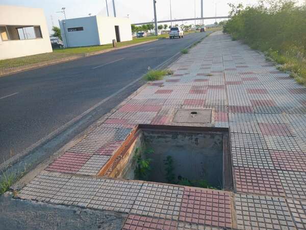 Calamitoso estado de la Costanera Norte: peatones y deportistas corren peligro - Nacionales - ABC Color