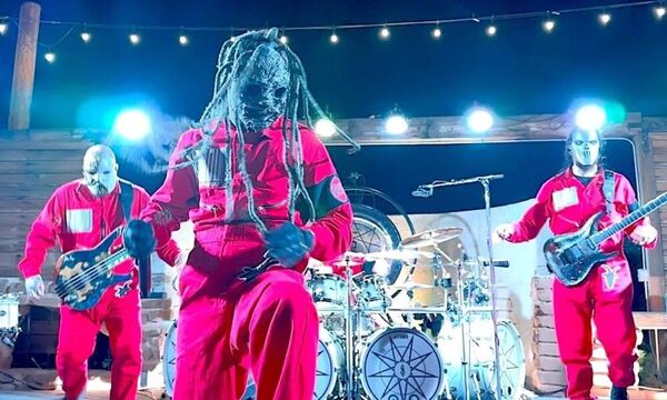 ¡Grupo metalero no quiere nada de bebidas espirituosas antes de su show!