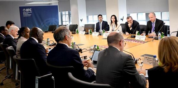 Evalúan estrategias para impulsar el crecimiento del sector privado en Paraguay
