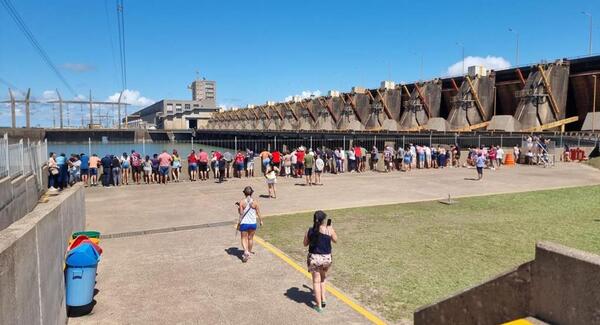 Establecen procedimiento para visitas técnicas a la Central