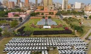 Gobierno y ITAIPU invierten en seguridad con nuevas patrulleras y equipos para la Policía Nacional