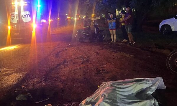 Choque en ruta PY02 deja un muerto; motocicleta terminó calcinada