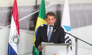 General Silva e Luna es electo intendente de Foz de Iguazú
