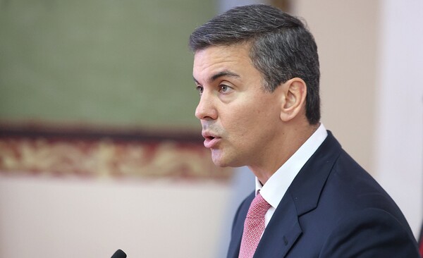 Peña acusó a un Grupo de beneficiarse históricamente de recursos de jubilados del IPS - 1000 Noticias