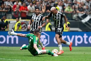 Atlético Mineiro fue contundente y sacó ventaja ante River Plate en Belo Horizonte - 1000 Noticias