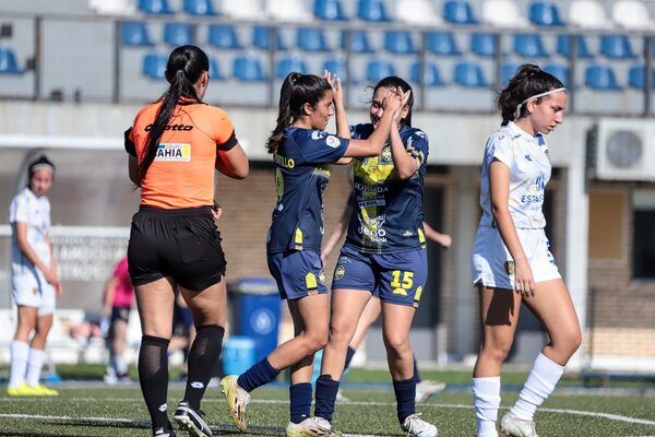 Trinidense triunfa sobre Sportivo Luqueño y toma la cima de la zona 2 - 1000 Noticias
