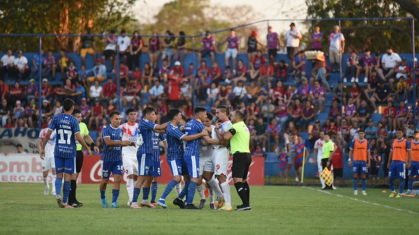 En Sol se quejan del arbitraje y de Jean