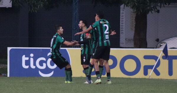 Los penales dieron la clasificación a Pinozá a la fase 2 | Asociación Paraguaya de Fútbol