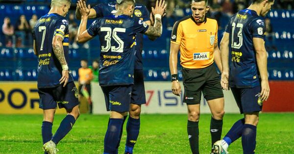 Sportivo Trinidense con boletos a los cuartos | Asociación Paraguaya de Fútbol