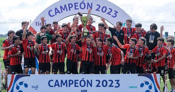 Se realizó la premiación de las Divisiones Formativas | Asociación Paraguaya de Fútbol
