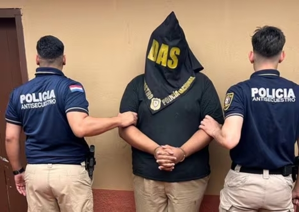Supuesto extorsionador seguirá en prisión y se blindan cuentas donde habría recibido dinero del ilícito