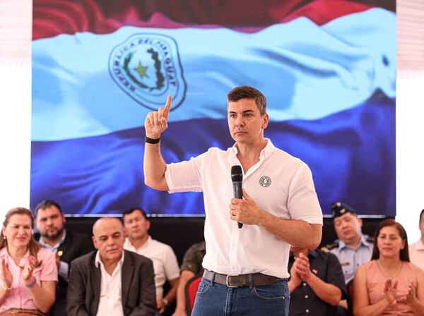IPS desmintió a Santiago Peña: no se hacen licitaciones para inversiones de bonos - Nacionales - ABC Color