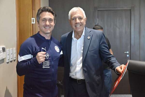 Paolorosso: “Pido disculpas y una reunión con ellos” - Fútbol - ABC Color