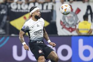 Corinthians apuesta por Memphis Depay para asegurar un cupo en la final ante Racing - Fútbol Internacional - ABC Color