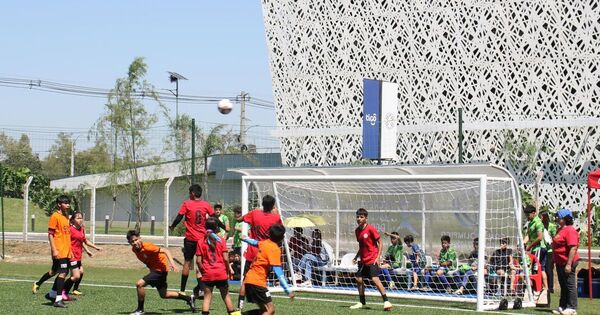 Recreación y deportes para niños y niñas en el MiniCARDIF | Asociación Paraguaya de Fútbol