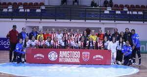 Examen superado para la Albirroja Femenina de Futsal | Asociación Paraguaya de Fútbol