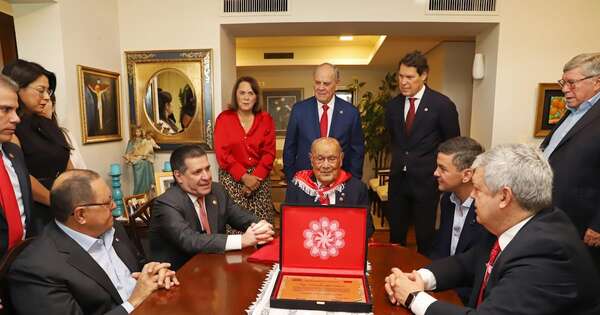 La Nación / Autoridades de la ANR reconocen trayectoria del primer titular de la ANDE, Ing. Rodolfo Gill Duarte