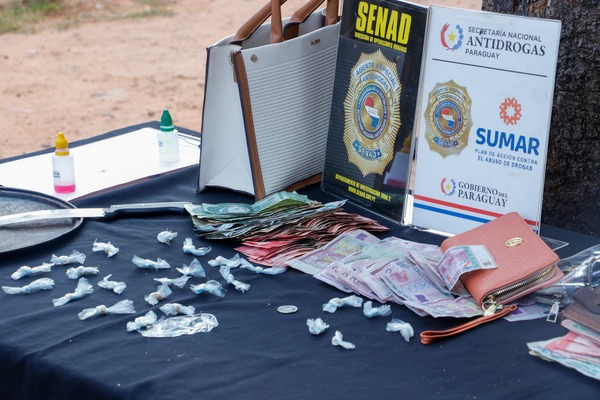 Allanamiento en MRA termina con la detención de dos personas - 1000 Noticias