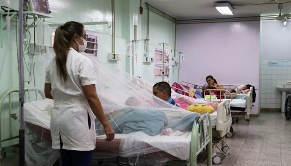 DIRECTOR DEL HOSPITAL DE SAN IGNACIO TEME COLAPSO ANTE MASIVA CONSULTAS POR DENGUE