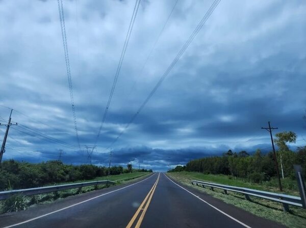 ANUNCIAN PROBABILIDADES DE TORMENTAS ELÉCTRICAS Y DESCENSO DE TEMPERATURA