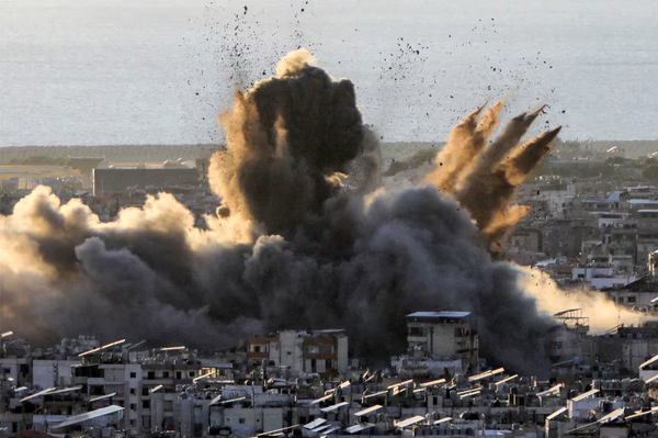 MUNDO | Israel bombardea posiciones de Hezbolá en Líbano y prosigue su ofensiva en Gaza
