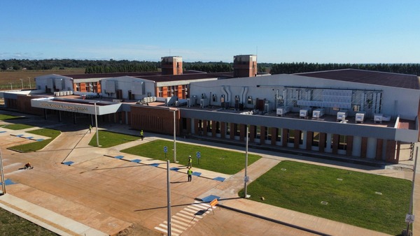 Convocan a llamado para cubrir 1.133 plazas en el nuevo Gran Hospital de Coronel Oviedo