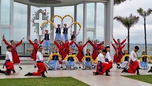 Encarnación: Escuela de danza realiza un audiovisual clamando el fin de la guerra
