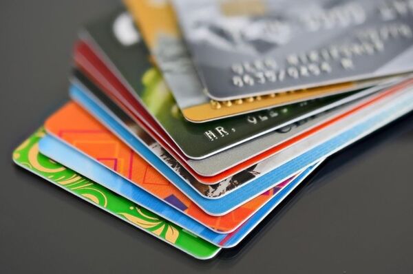 Día de la amistad: Cómo aprovechar al máximo mi tarjeta de crédito para las ofertas de regalos