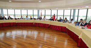 MEF abordó con el Congreso temas de coyuntura social y económica