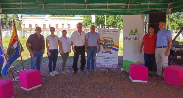 Cooperativa Ypacaraí realizó la primera feria de emprendedores en Pirayú