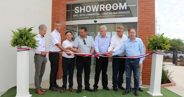 Cooperativa Fernheim inauguró el nuevo Centro Materiales