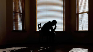 Los lunes y Año Nuevo presentan un mayor riesgo de suicidio, según datos de 26 países