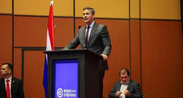 Presidente destaca rol de la industria del supermercado en la generación de empleo