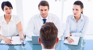Desempleo mundial descenderá a 4,9% este año