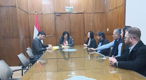 MOPC firmó contrato para construcción del Lote 4 de la Ruta de la Soberanía