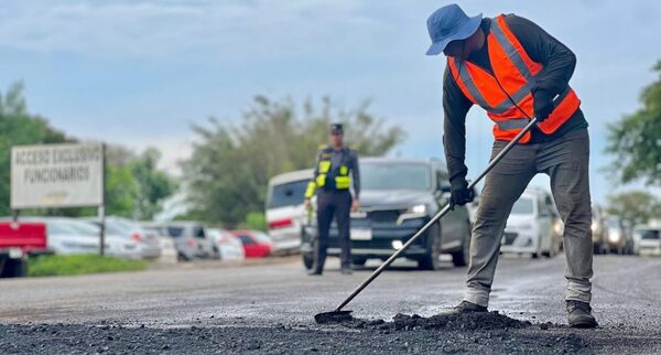 Adjudican obras de rehabilitación y mantenimiento de rutas por G. 148.000 millones