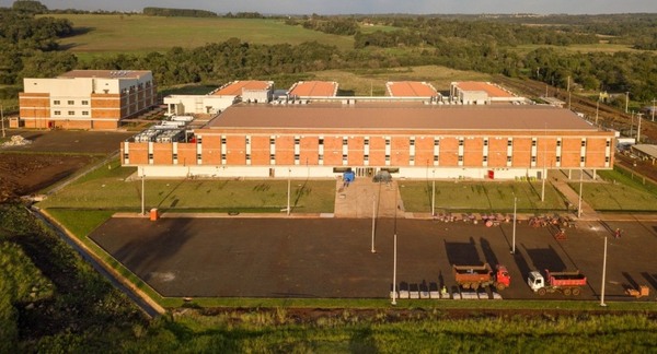 Con la habilitación del Gran Hospital del Sur se pretende llegar a una cobertura de más de 1.000.000 de habitantes
