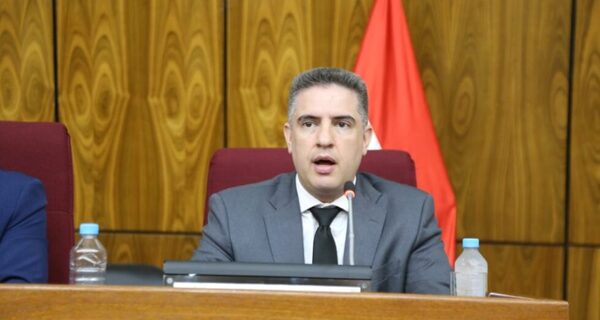 Hambre Cero: Ministro Villate brindó detalles de la plataforma en la Cámara de Diputados